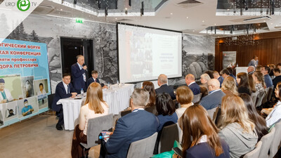 Опубликованы фотографии V Межрегиональной научно-практической конференции «Енисейский урологический форум-2025»